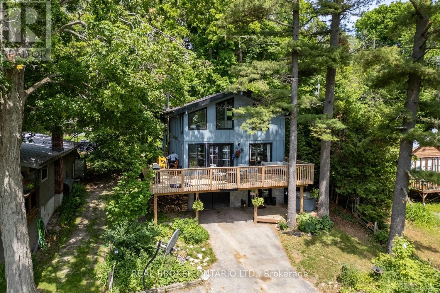 126 Pine Point Lane, Scugog, Ontario  L9L 1B4 - Photo 1 - E12233967