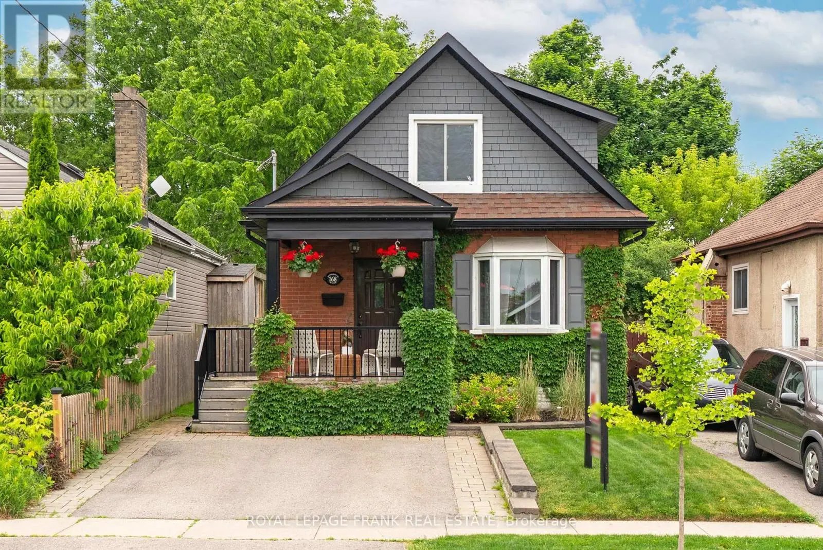 168 Roxborough Avenue, Oshawa, Ontario  L1G 5W5 - Photo 1 - E12231670