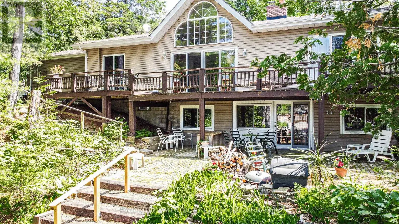 25 Government Dock Road, Kawartha Lakes, Ontario  K0M 2L0 - Photo 1 - X12234203