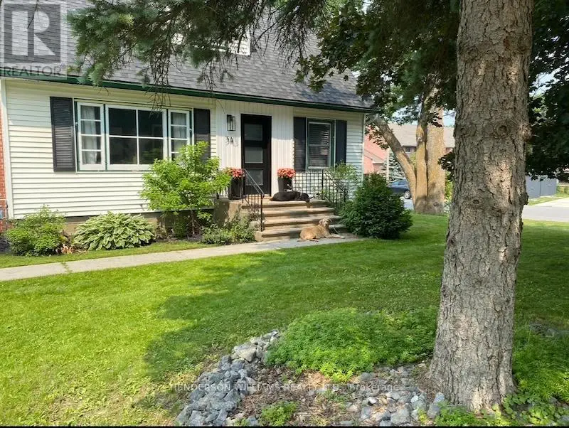34 Talbot Street, Prince Edward County, Ontario  K0K 2T0 - Photo 1 - X12221267
