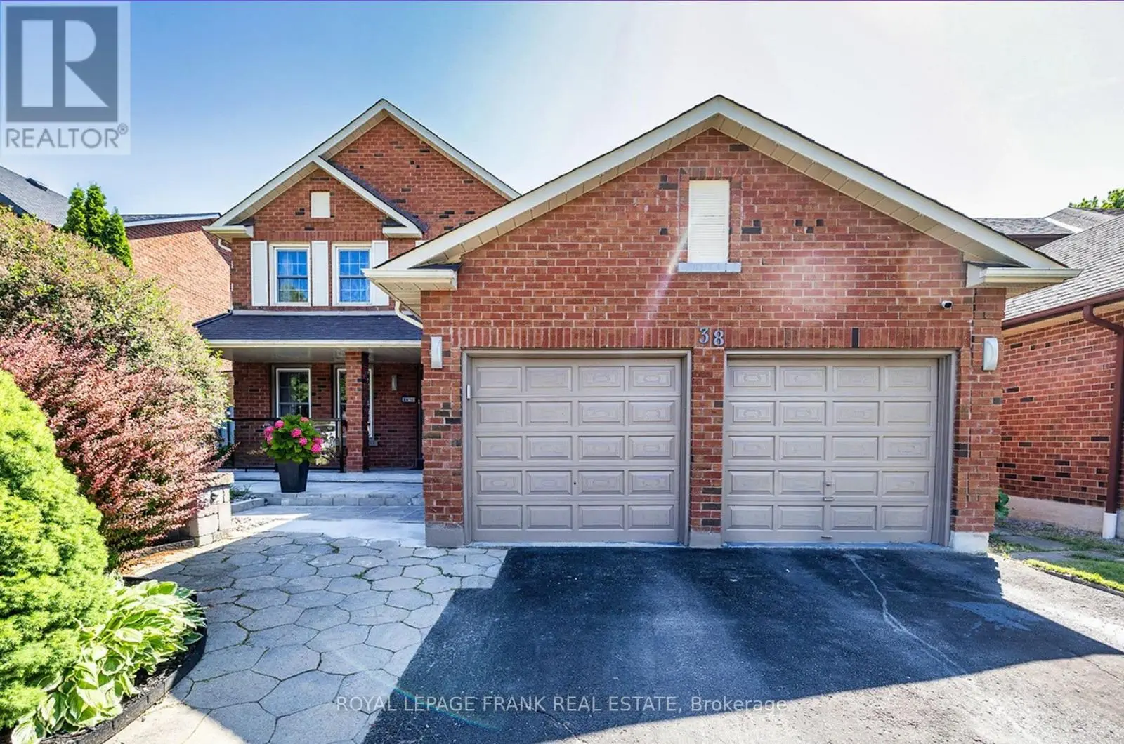 38 Glen Hill Drive, Whitby, Ontario  L1N 7A1 - Photo 1 - E12234676