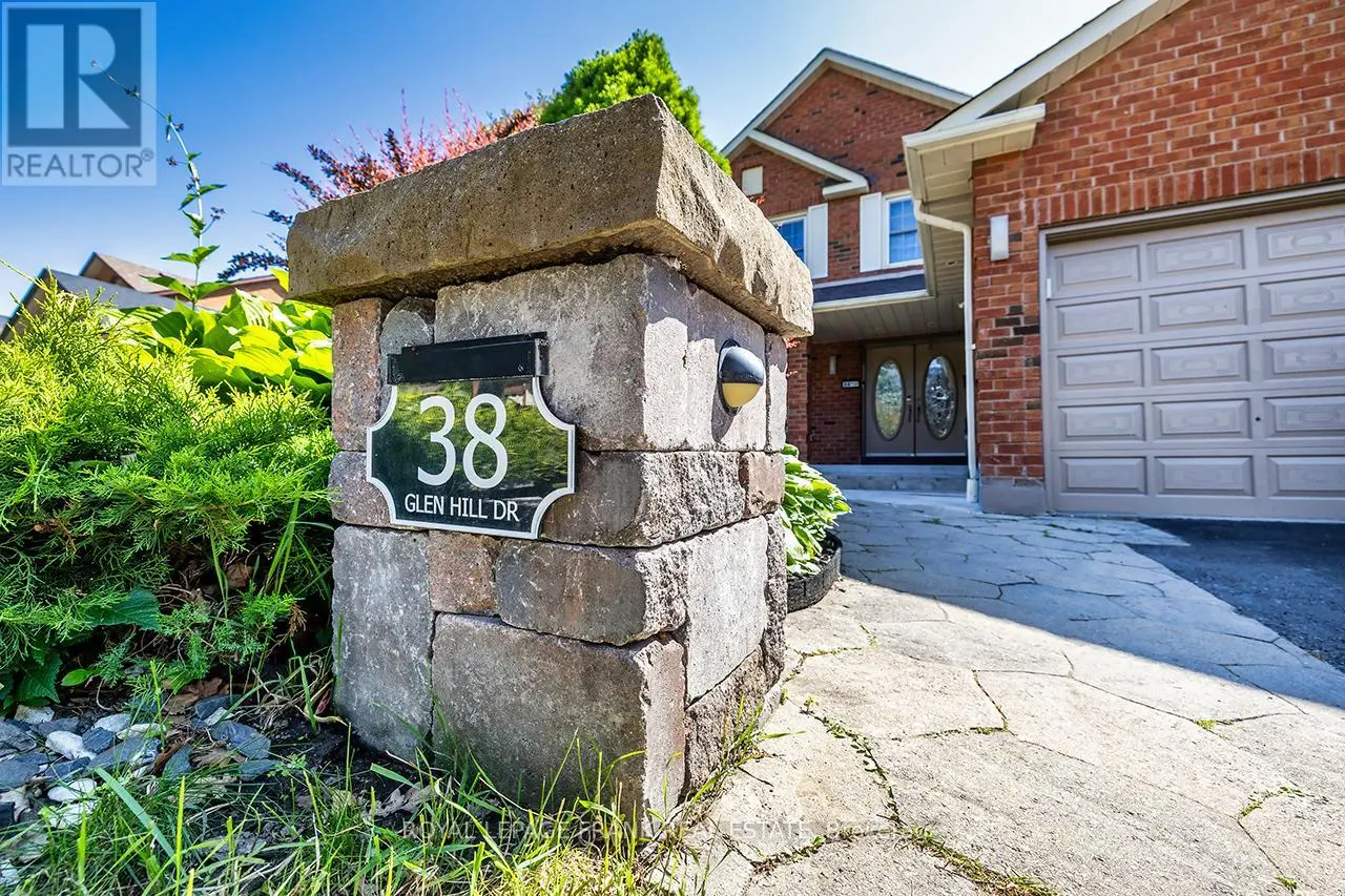 38 Glen Hill Drive, Whitby, Ontario  L1N 7A1 - Photo 3 - E12234676