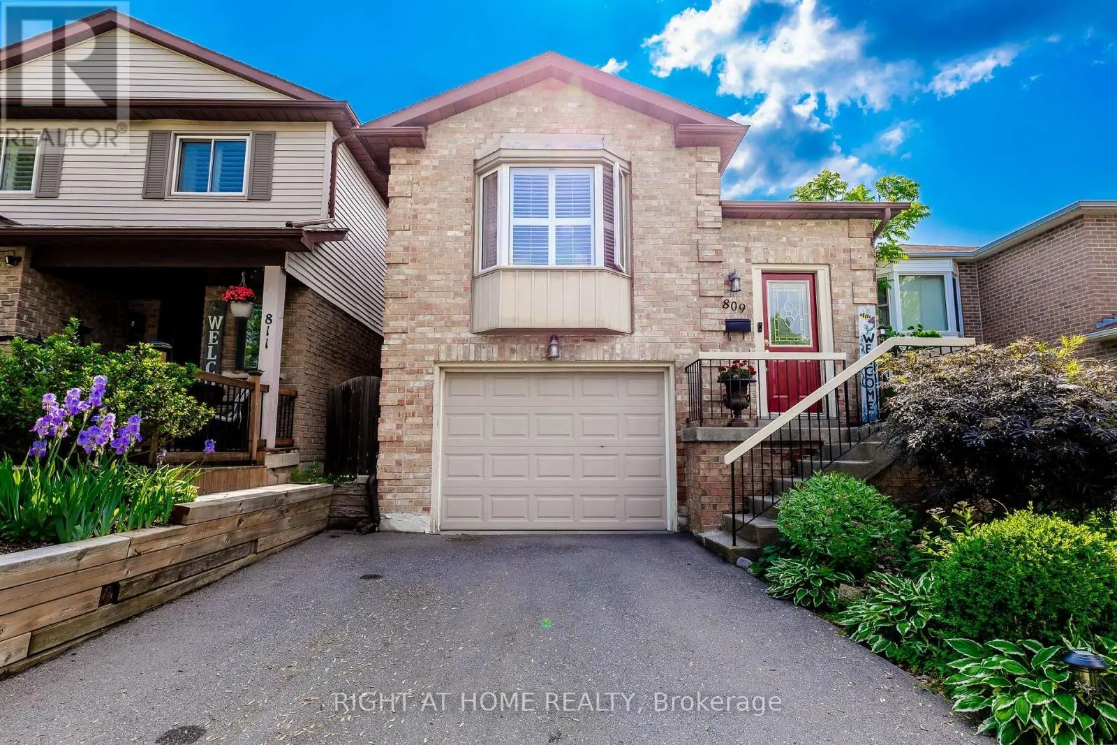 809 Bennett Crescent, Oshawa, Ontario  L1K 1V4 - Photo 1 - E12219384