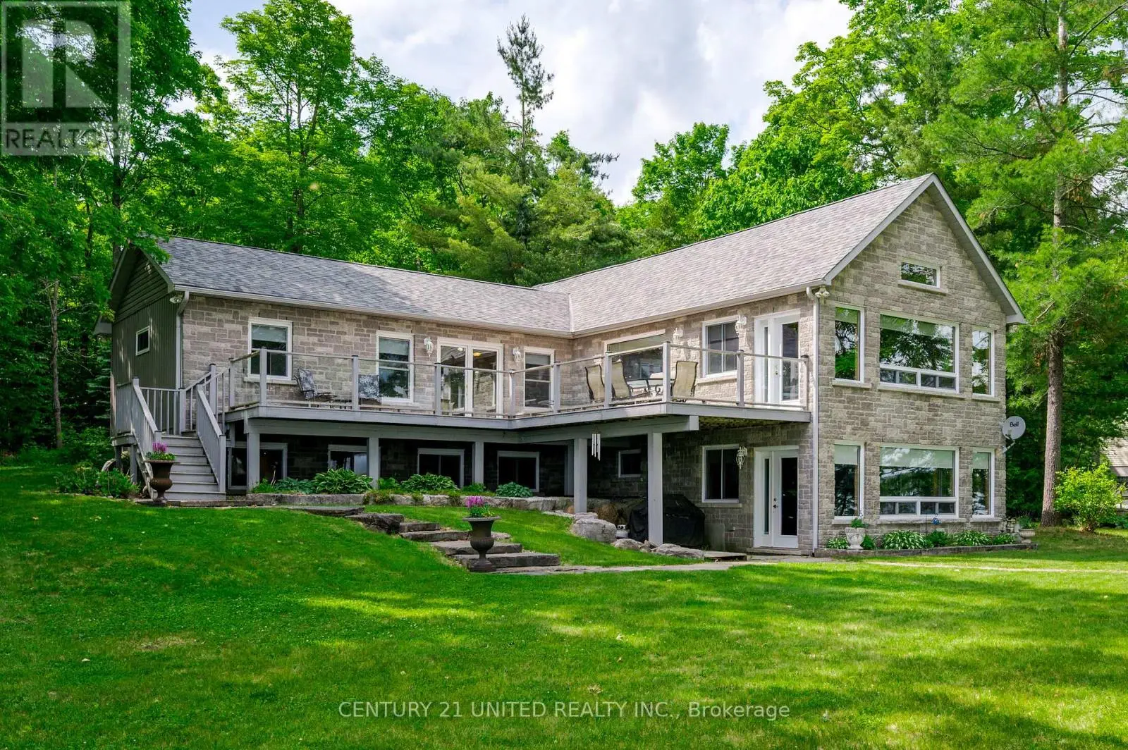 3069 Clear Lake Road W, Selwyn, Ontario  K0L 2H0 - Photo 1 - X12235643