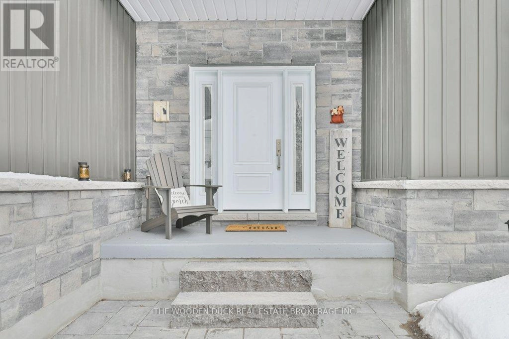 3 Mclean Avenue, Havelock-Belmont-Methuen, Ontario  K0L 1Z0 - Photo 2 - X12168029