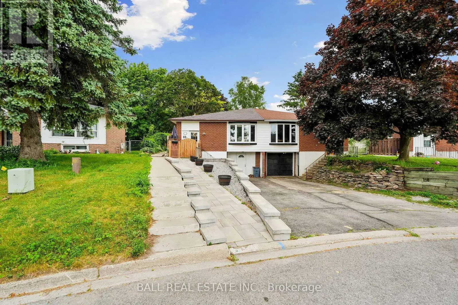 60a Crossley Drive, Port Hope, Ontario  L1A 3T5 - Photo 3 - X12236116