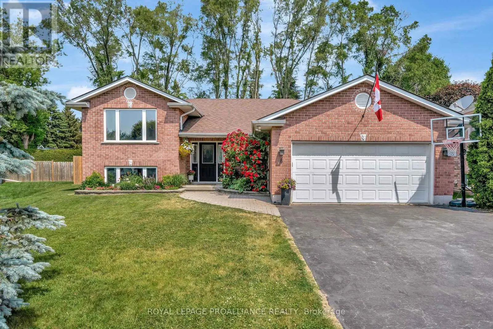 8 Henderson Lane, Brighton, Ontario  K0K 1H0 - Photo 1 - X12236378