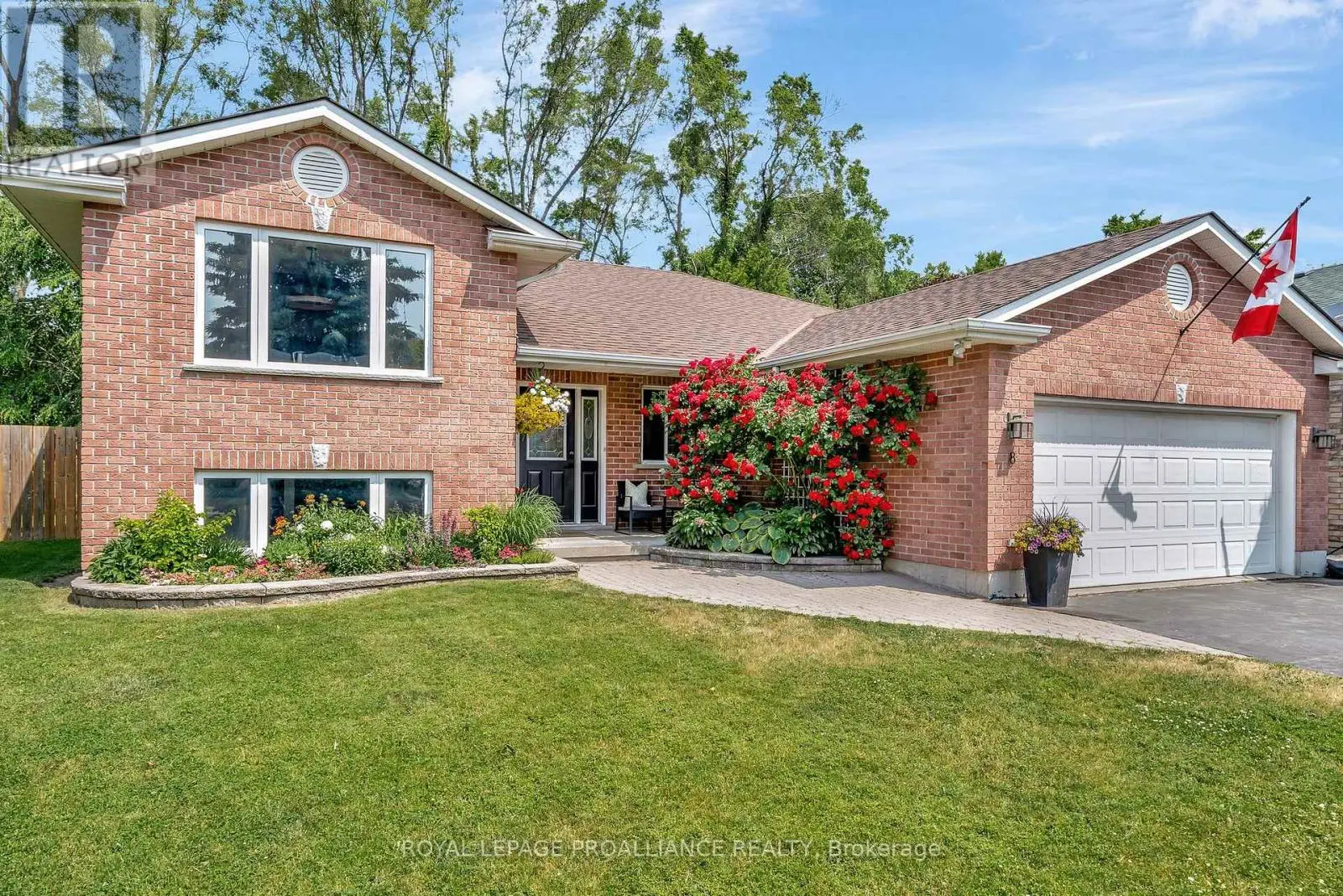 8 Henderson Lane, Brighton, Ontario  K0K 1H0 - Photo 2 - X12236378