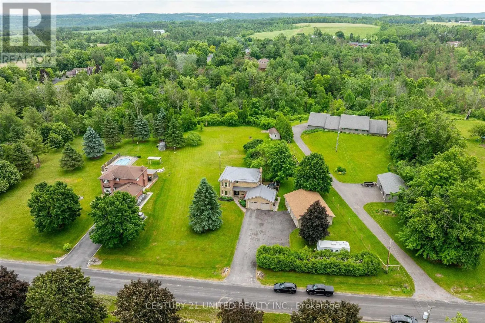 44 Valleyview Drive, Cavan Monaghan, Ontario  L0A 1G0 - Photo 2 - X12236843
