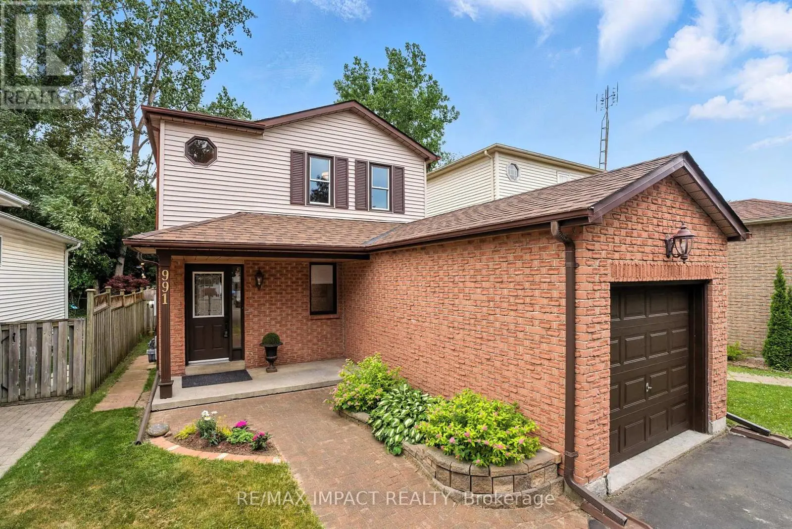 991 Greenlane Court, Oshawa, Ontario  L1K 2C6 - Photo 3 - E12236984