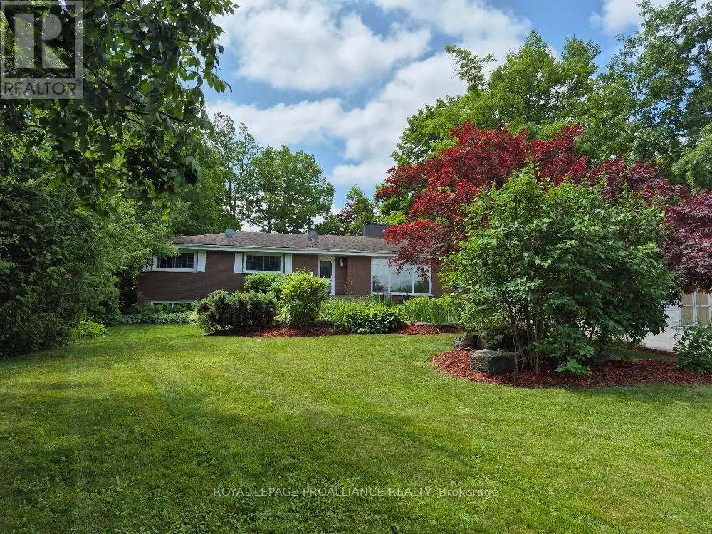 67 Lafferty Road, Quinte West, Ontario  K8V 5P7 - Photo 3 - X12095921