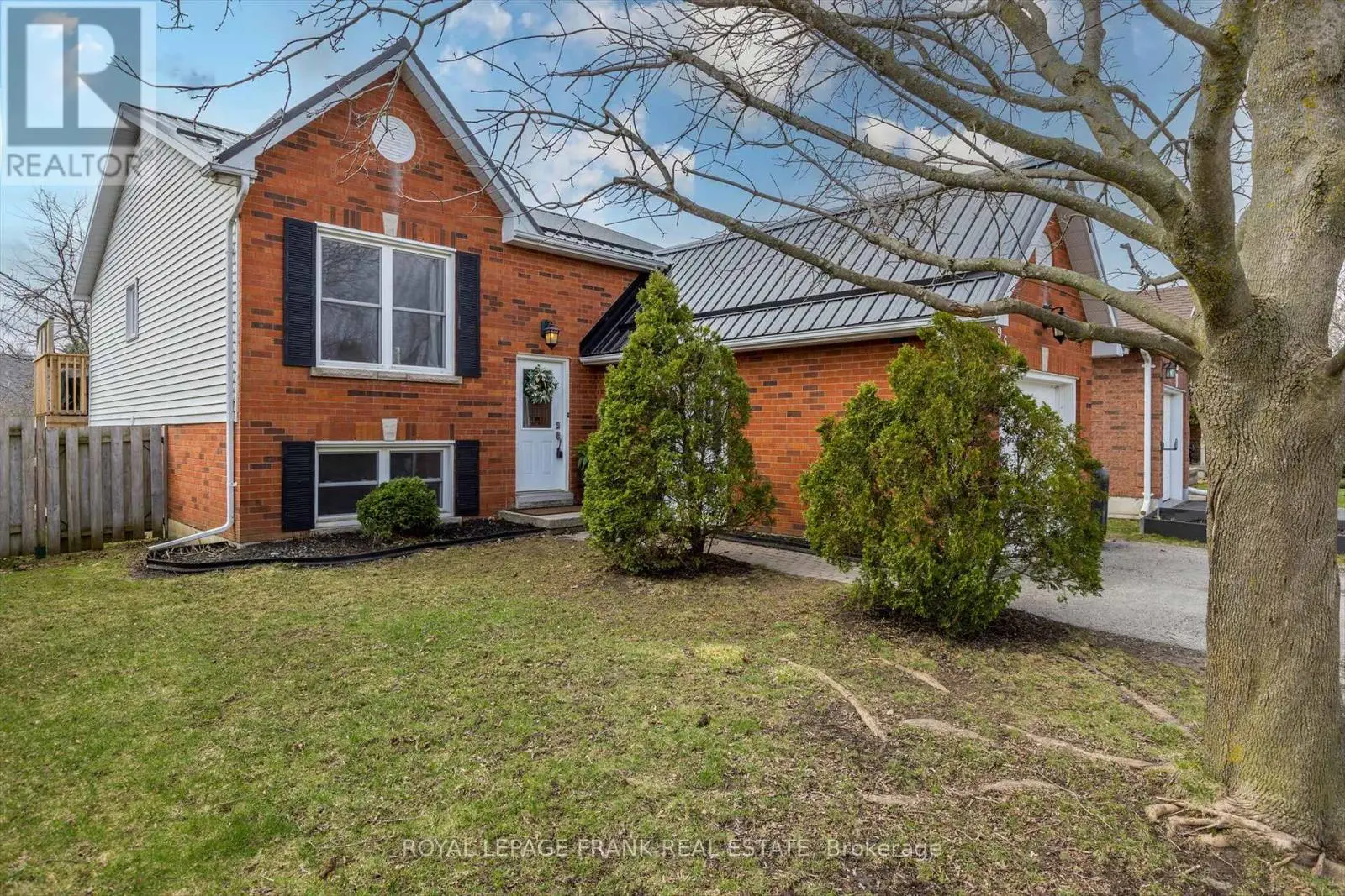 595 Westman Avenue, Peterborough West, Ontario  K9K 2H3 - Photo 1 - X12229297
