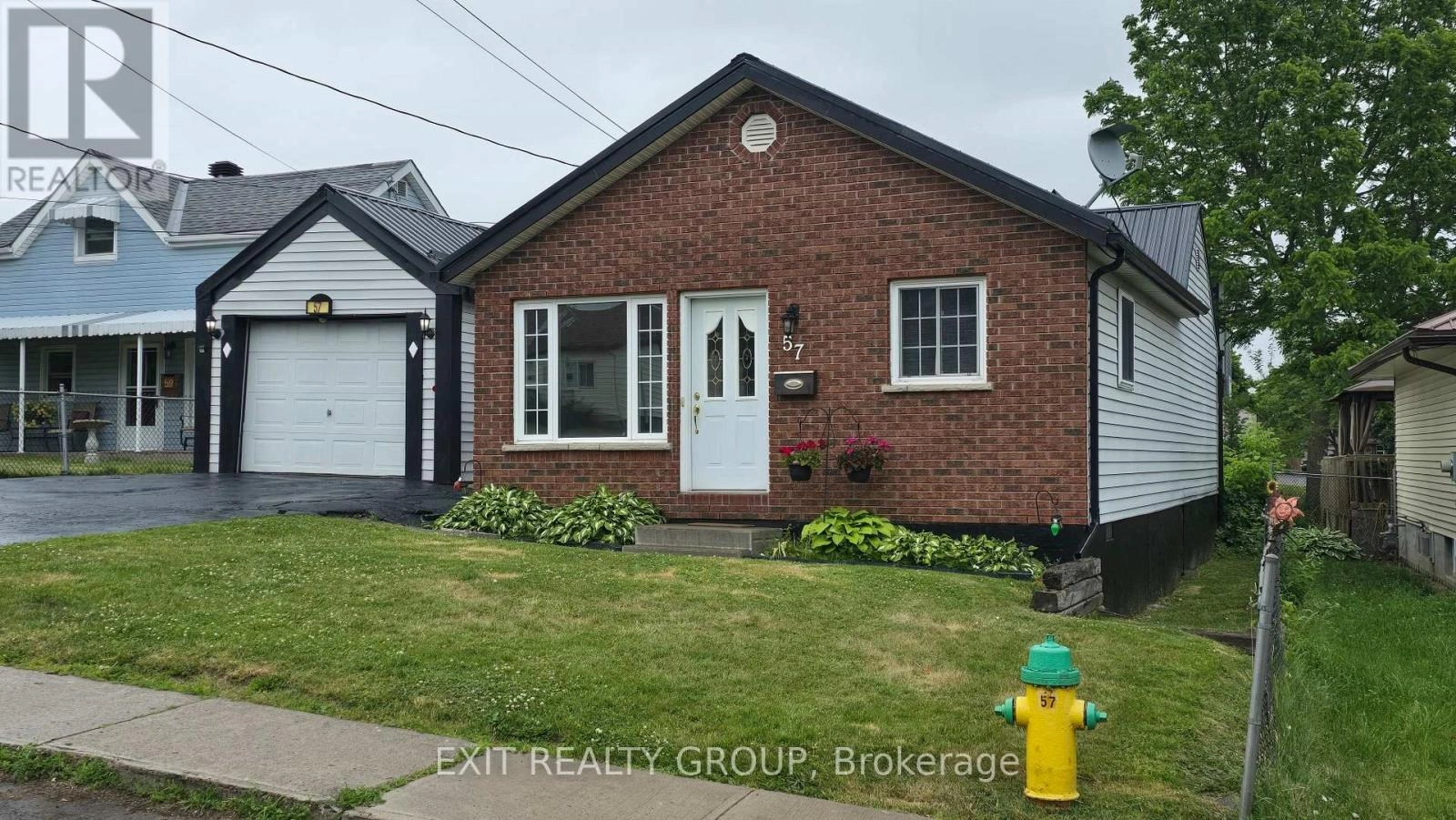 57 Prince Of Wales Drive, Belleville, Ontario  K8P 2T6 - Photo 1 - X12237666