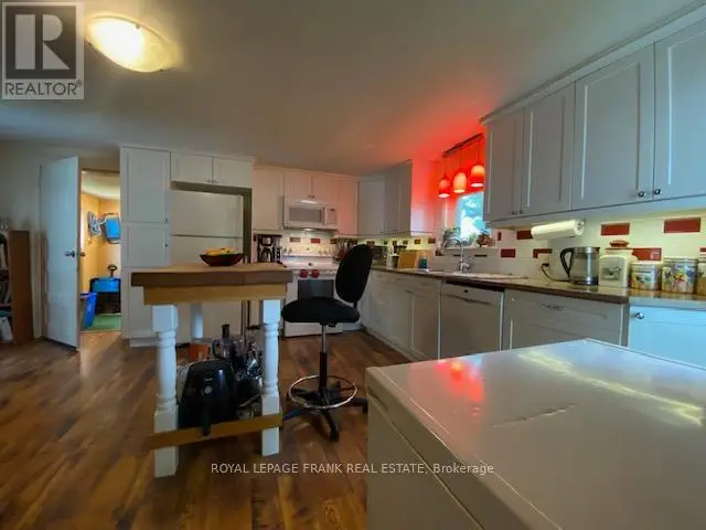 174 King Street E, Cramahe, Ontario  K0K 1S0 - Photo 3 - X12237851