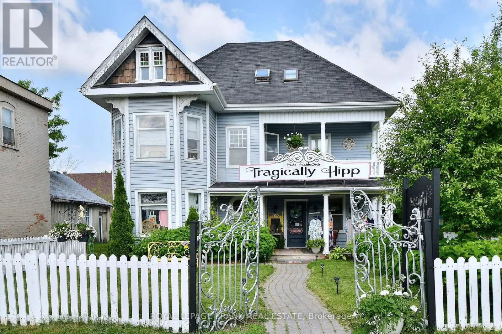 60 Queen Street, Selwyn, Ontario  K0L 2H0 - Photo 1 - X12237933