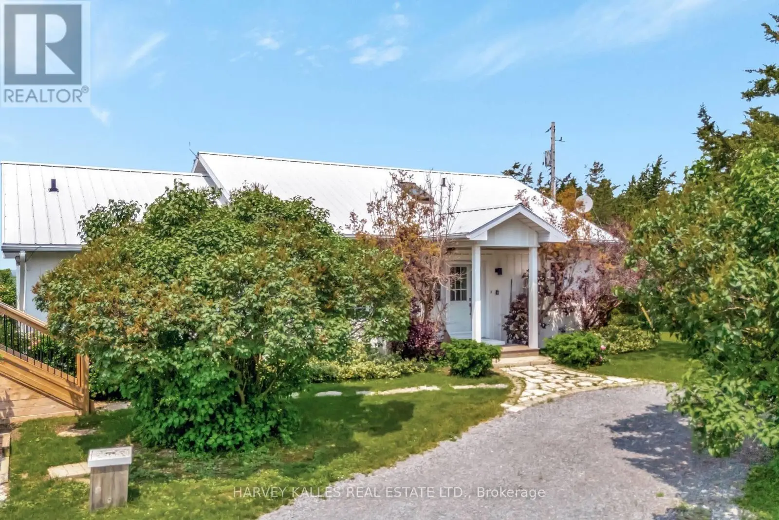 2992 County Rd 7 Road, Prince Edward County, Ontario  K0K 2T0 - Photo 2 - X12238222
