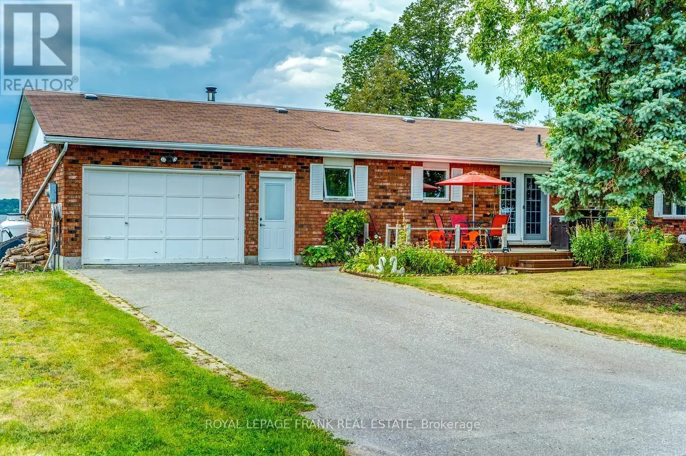 138 Starr Boulevard, Kawartha Lakes, Ontario  L9L 1B6 - Photo 2 - X12238087