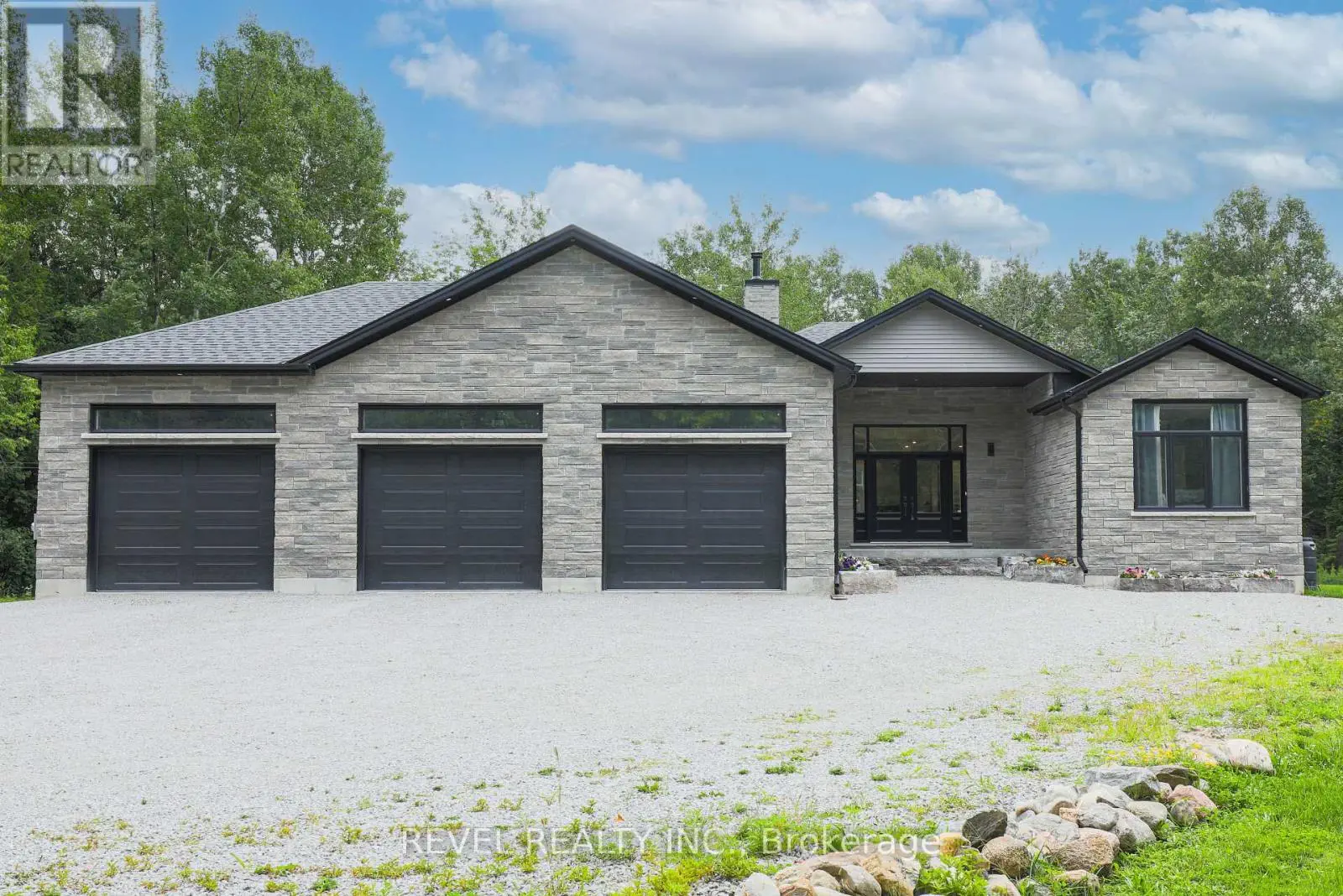 99 Kagawong Road, Kawartha Lakes, Ontario  K0M 1G0 - Photo 2 - X12238290