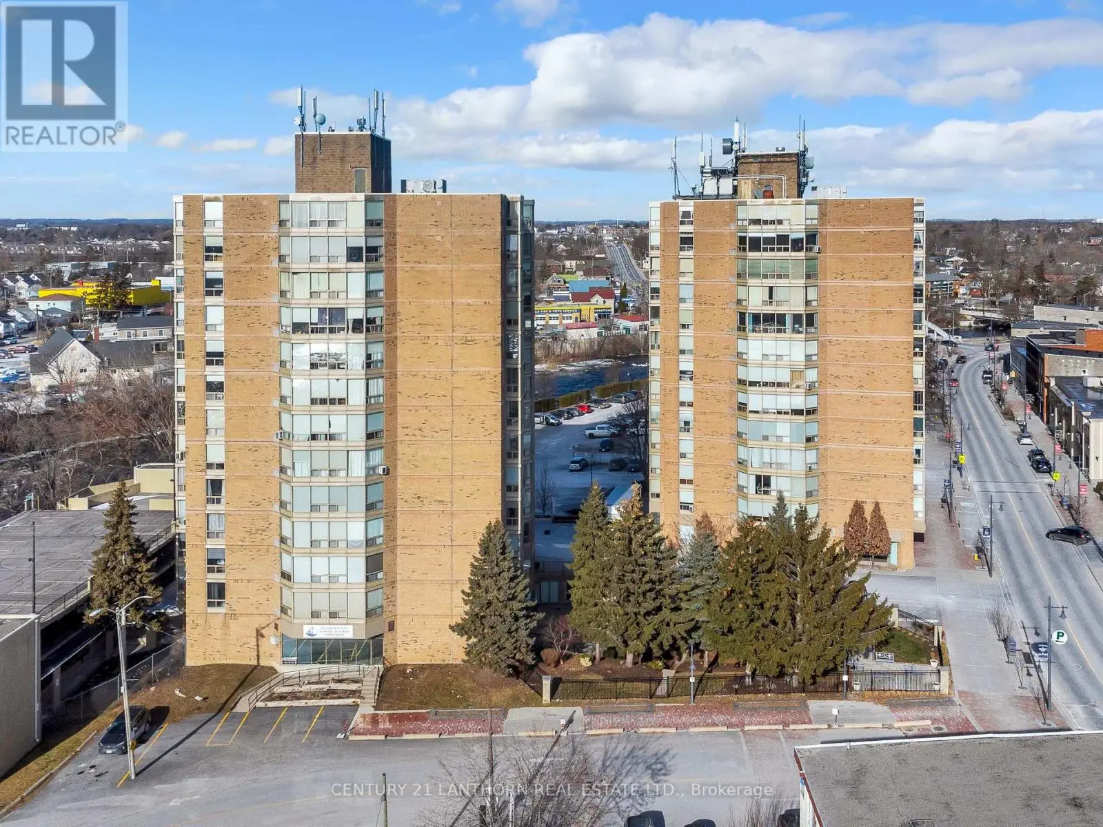 205 - 350 FRONT STREET, Belleville, Ontario