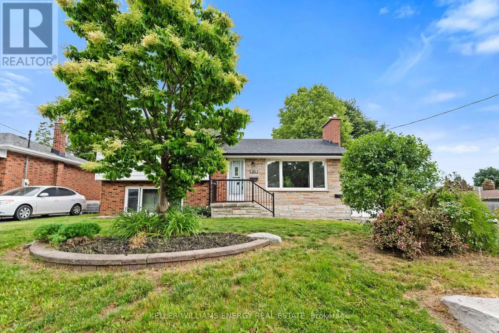 569 GIBBONS STREET, Oshawa, Ontario