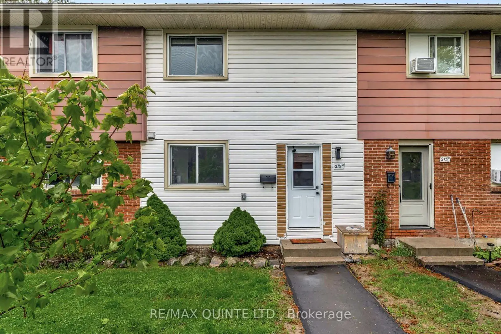 H - 215 NORTH PARK STREET, Belleville, Ontario