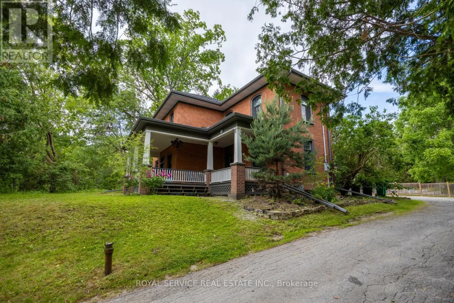 47 Kawartha Heights Boulevard, Peterborough West, Ontario  K9J 1N5 - Photo 1 - X12238844
