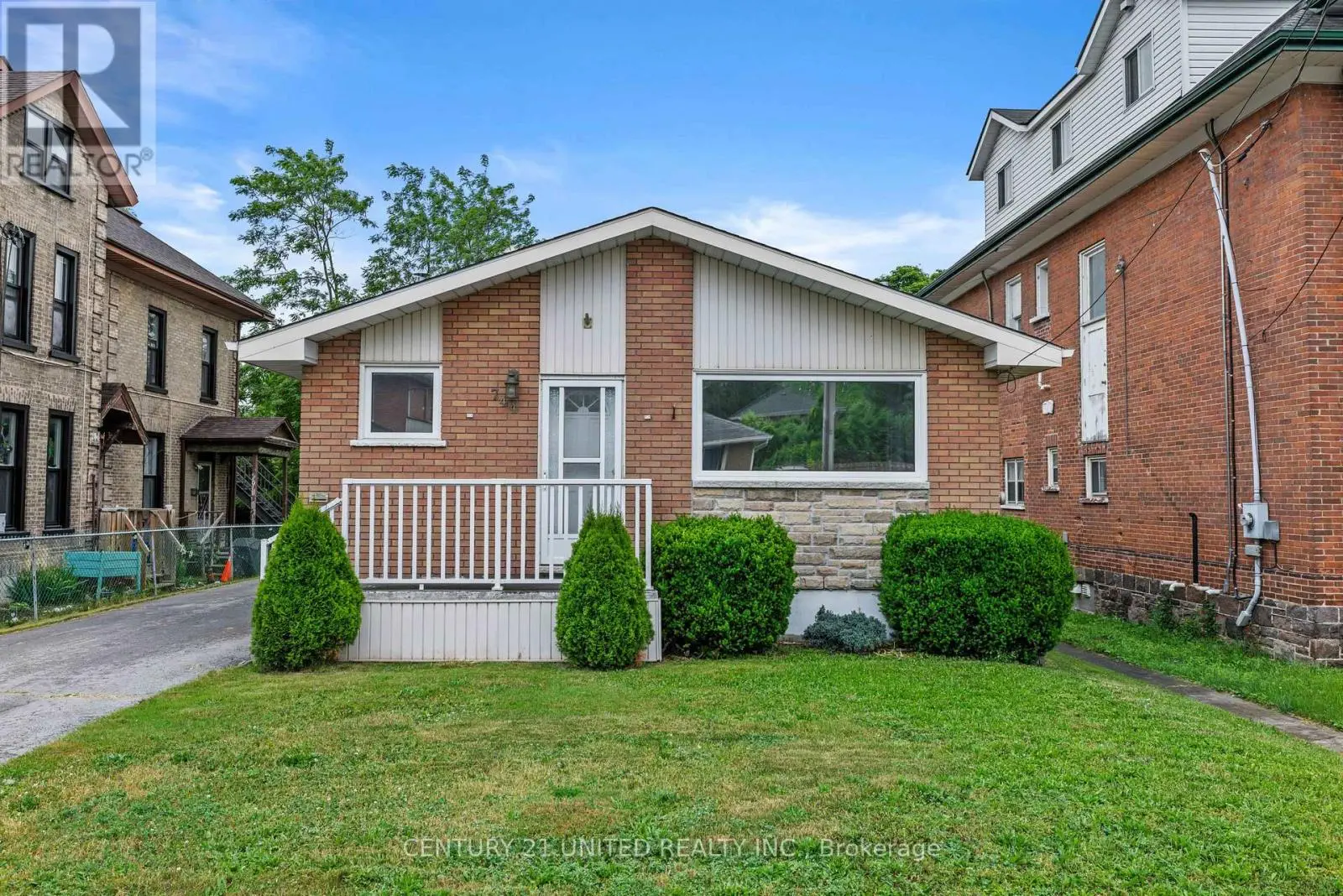 744 Water Street, Peterborough North, Ontario  K9H 3N6 - Photo 1 - X12239320