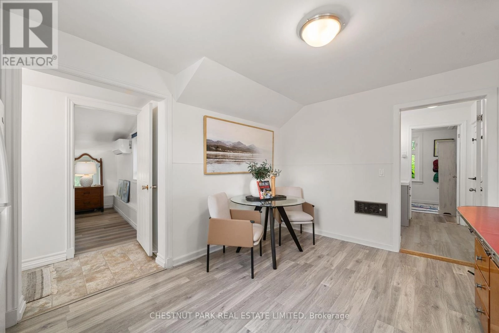 6 East Mary Street, Prince Edward County, Ontario K0K 2T0 - Photo 18 - X12239691