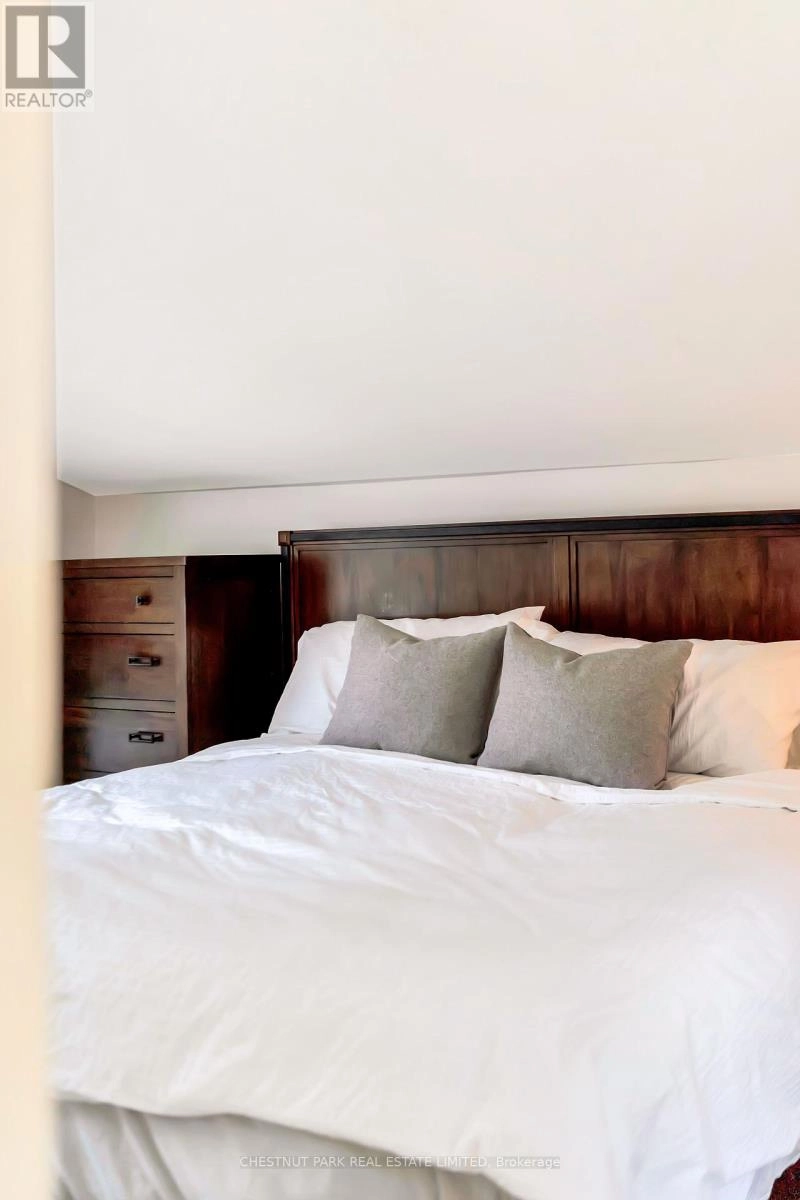 6 East Mary Street, Prince Edward County, Ontario K0K 2T0 - Photo 20 - X12239691