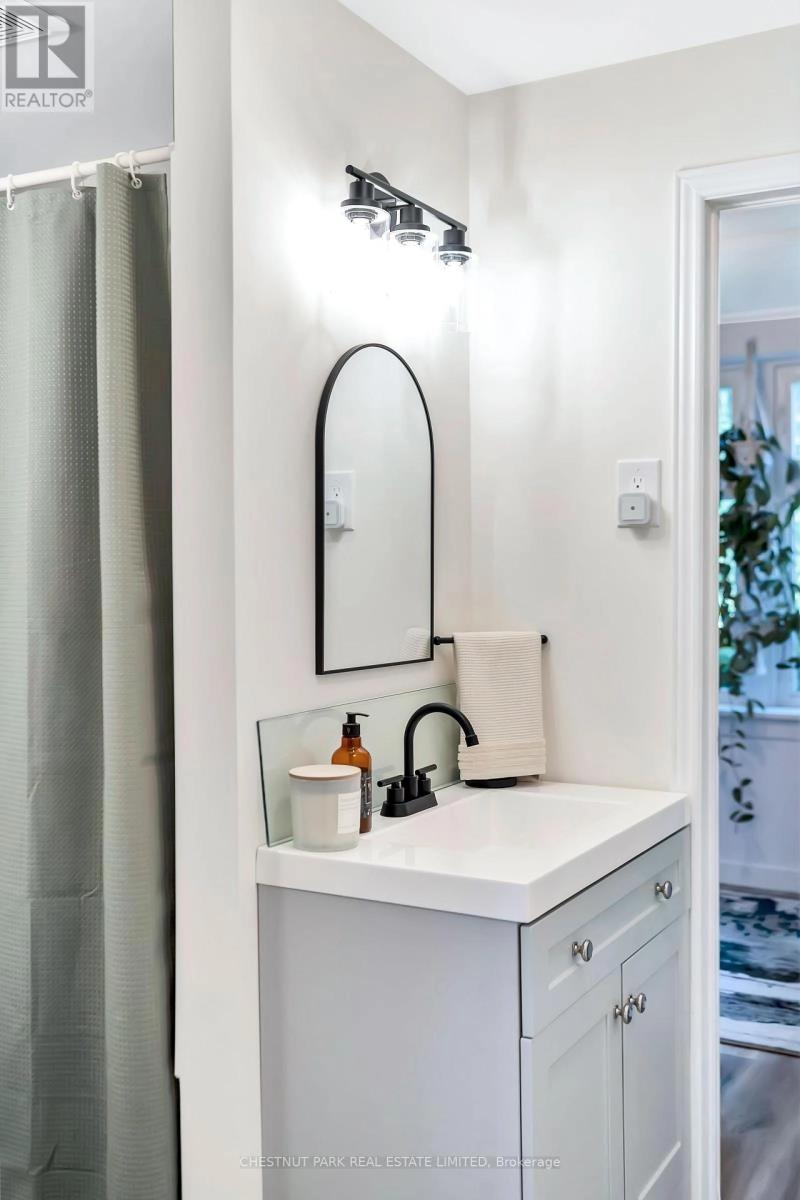 6 East Mary Street, Prince Edward County, Ontario K0K 2T0 - Photo 22 - X12239691