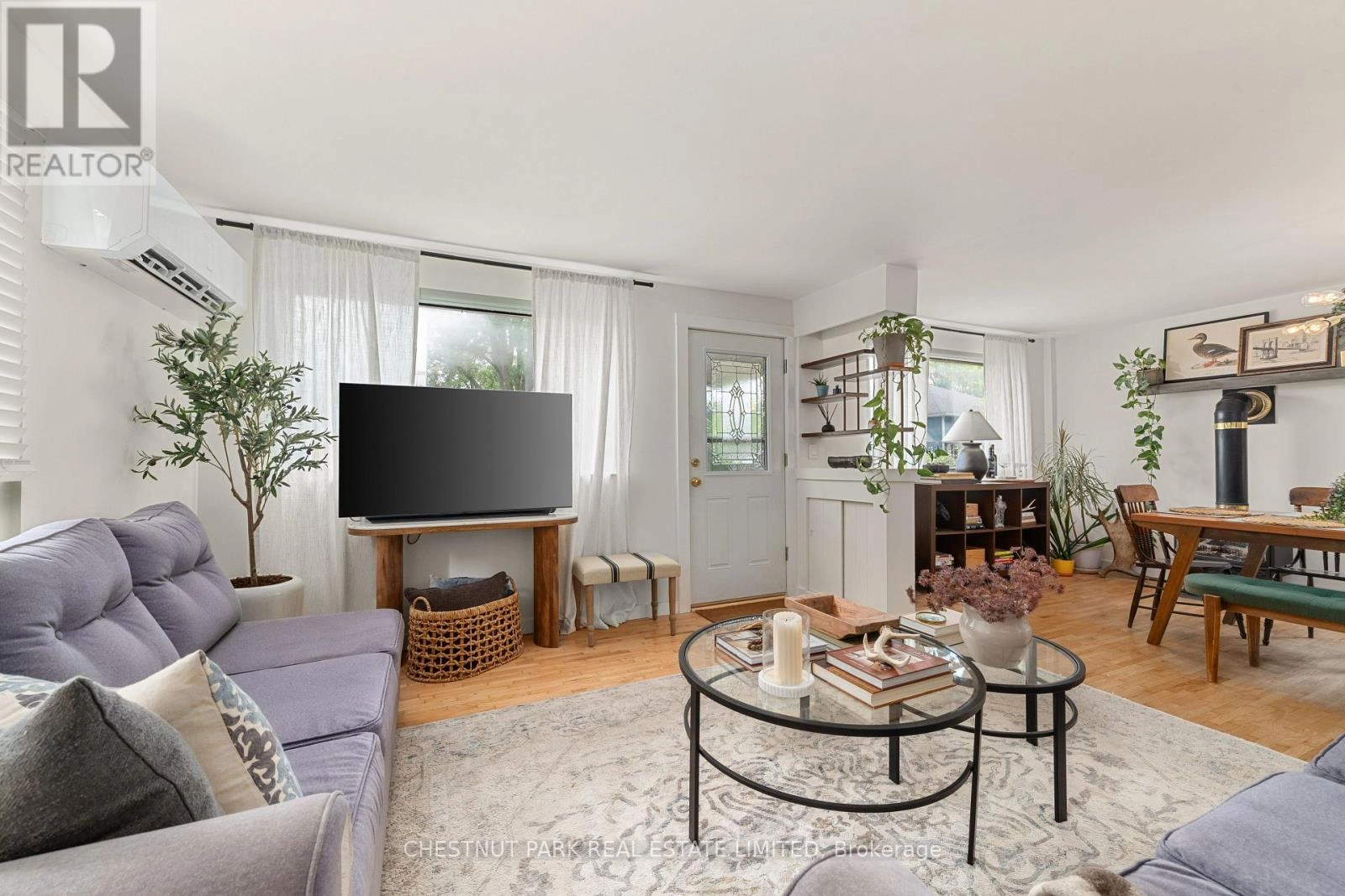 6 East Mary Street, Prince Edward County, Ontario K0K 2T0 - Photo 7 - X12239691