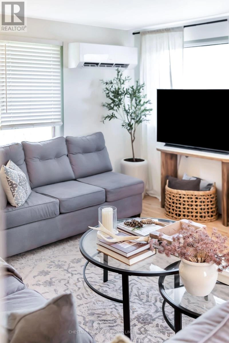 6 East Mary Street, Prince Edward County, Ontario K0K 2T0 - Photo 8 - X12239691