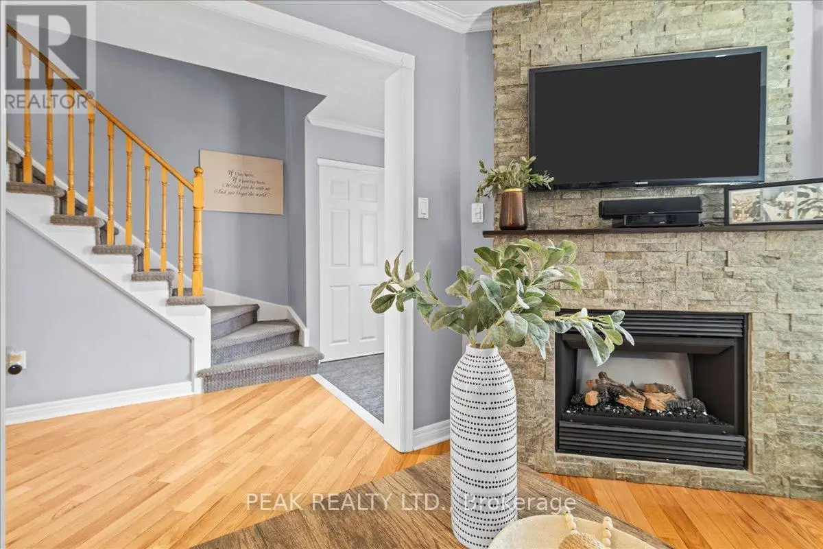 80 Fry Crescent, Clarington, Ontario  L1C 4Y3 - Photo 2 - E12186513