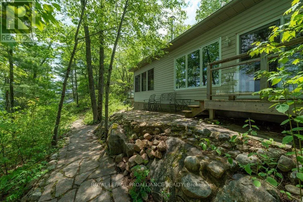 3465 Hughes Landing, Addington Highlands, Ontario  K0H 1K0 - Photo 1 - X12239951