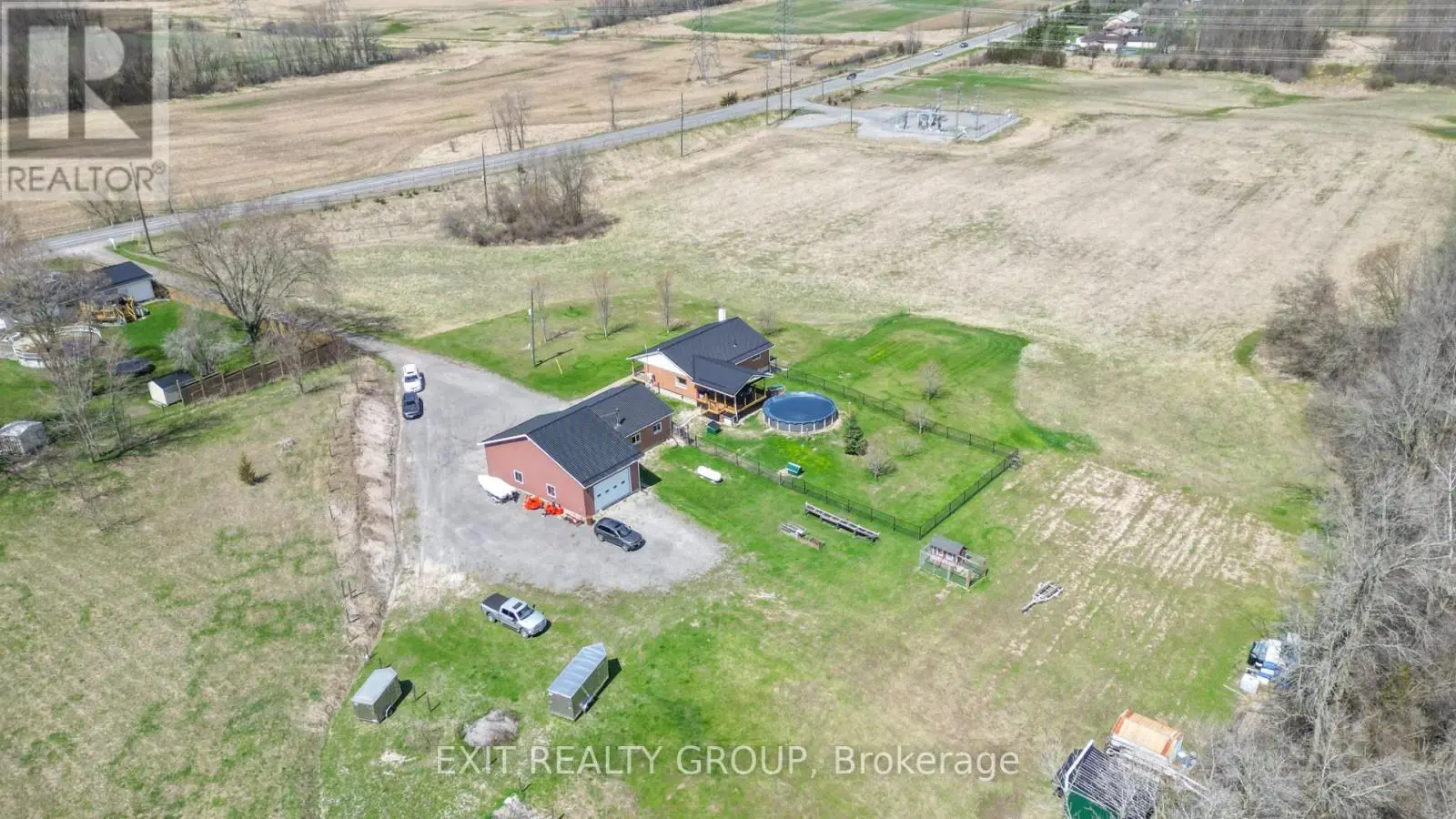 1690 Wallbridge Loyalist Road, Quinte West, Ontario  K8N 4Z5 - Photo 2 - X12239954