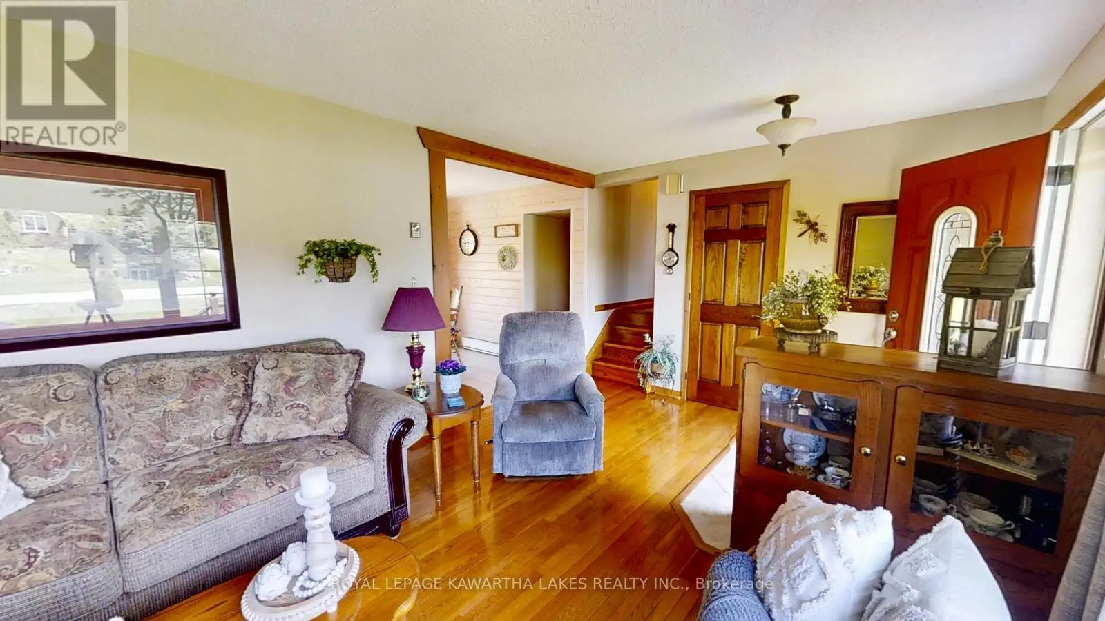 30 Grant Drive, Kawartha Lakes, Ontario  K0M 2M0 - Photo 3 - X12240707