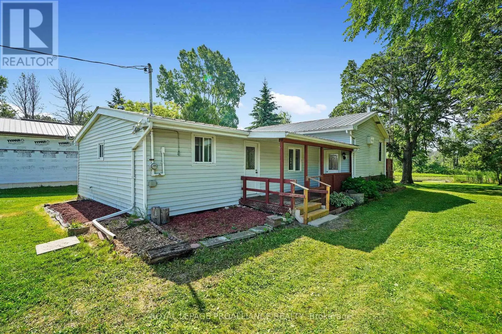 1827 2nd Line E, Trent Hills, Ontario  K0L 1L0 - Photo 1 - X12241416