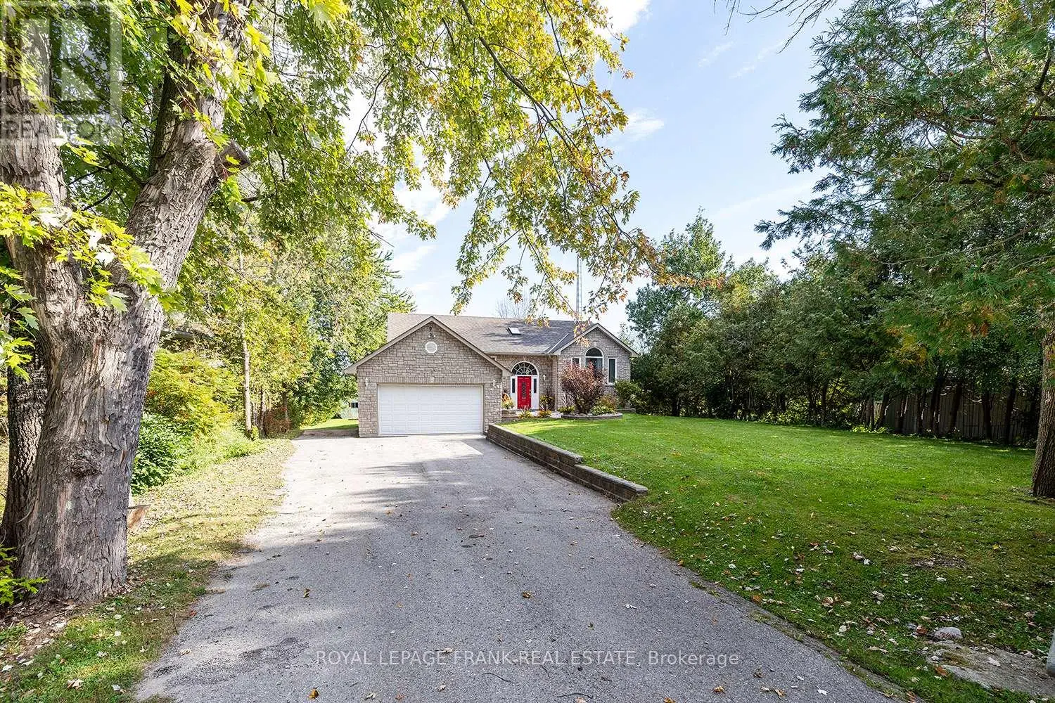 25 Shelley Drive, Kawartha Lakes, Ontario  K0M 2C0 - Photo 2 - X12241875