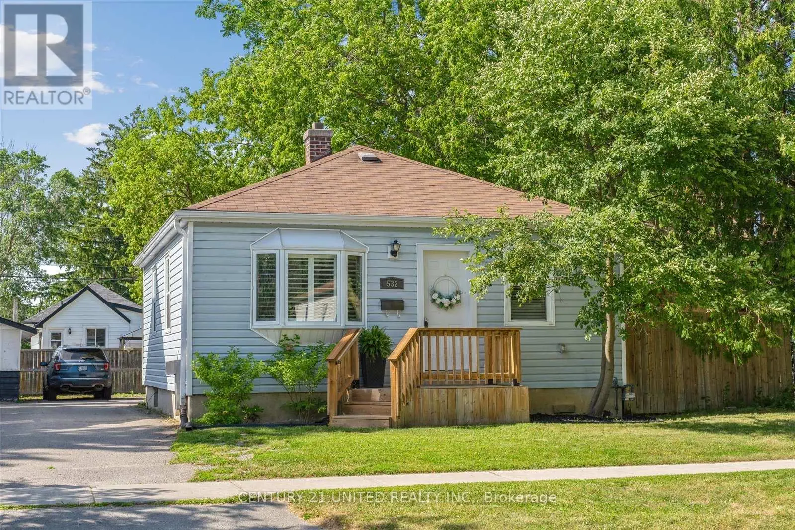 532 Hamilton Street, Peterborough South, Ontario  K9J 4C1 - Photo 1 - X12242419