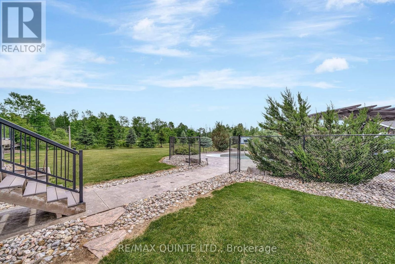 27 Charles Road, Tweed, Ontario K0K 3J0 - Photo 33 - X12242483