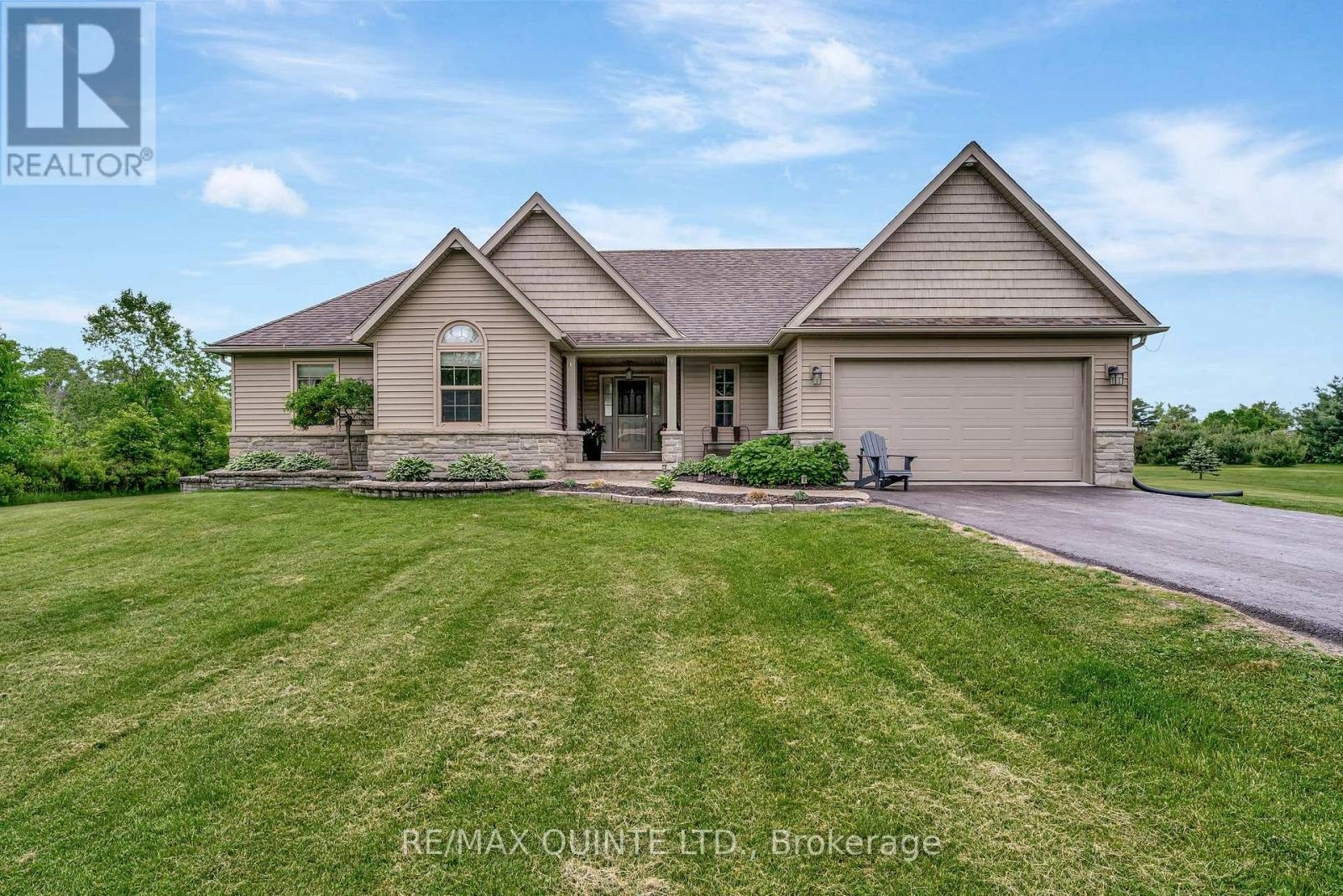 27 Charles Road, Tweed, Ontario K0K 3J0 - Photo 6 - X12242483