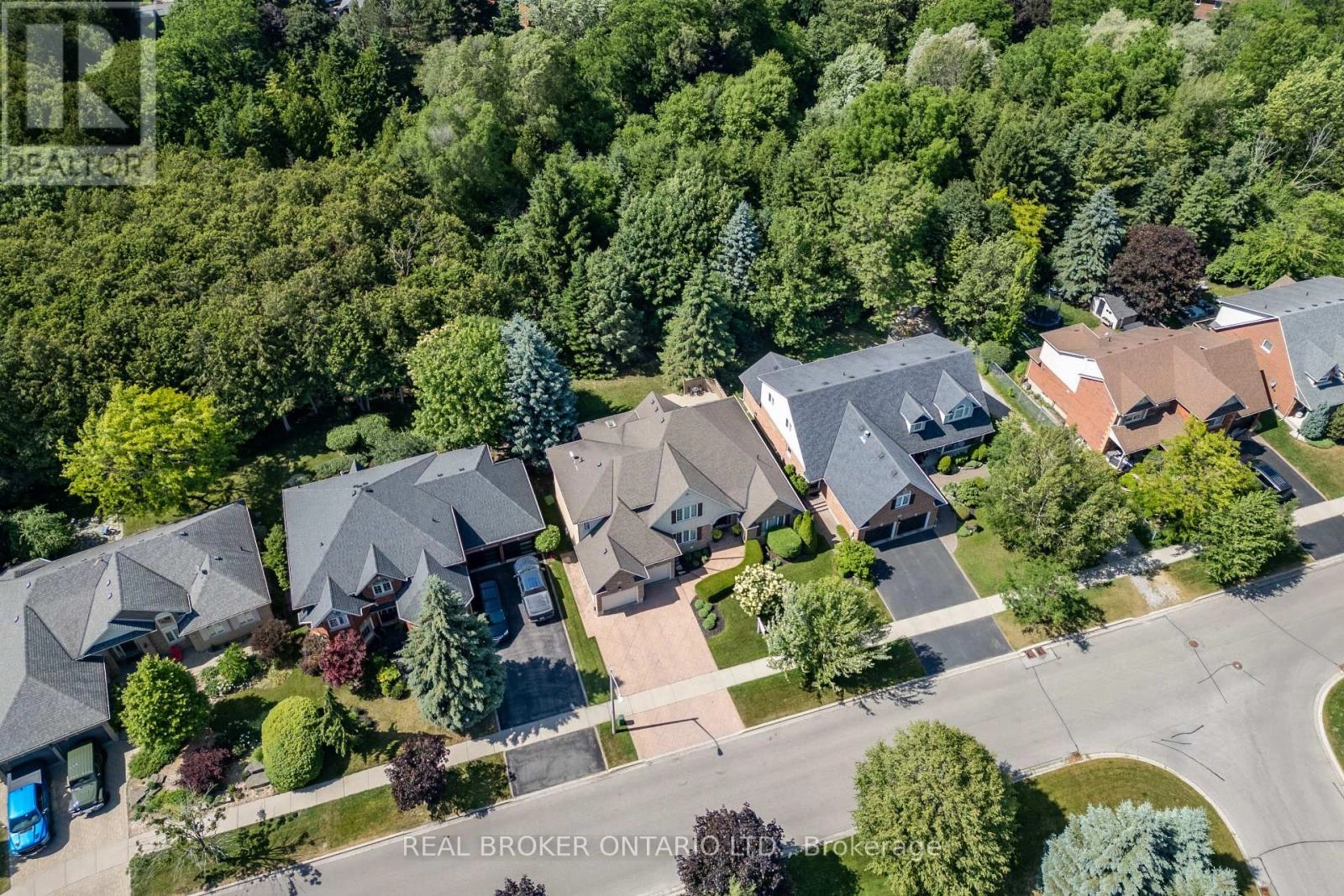 24 Worthington Drive, Clarington, Ontario  L1E 3A4 - Photo 3 - E12232121