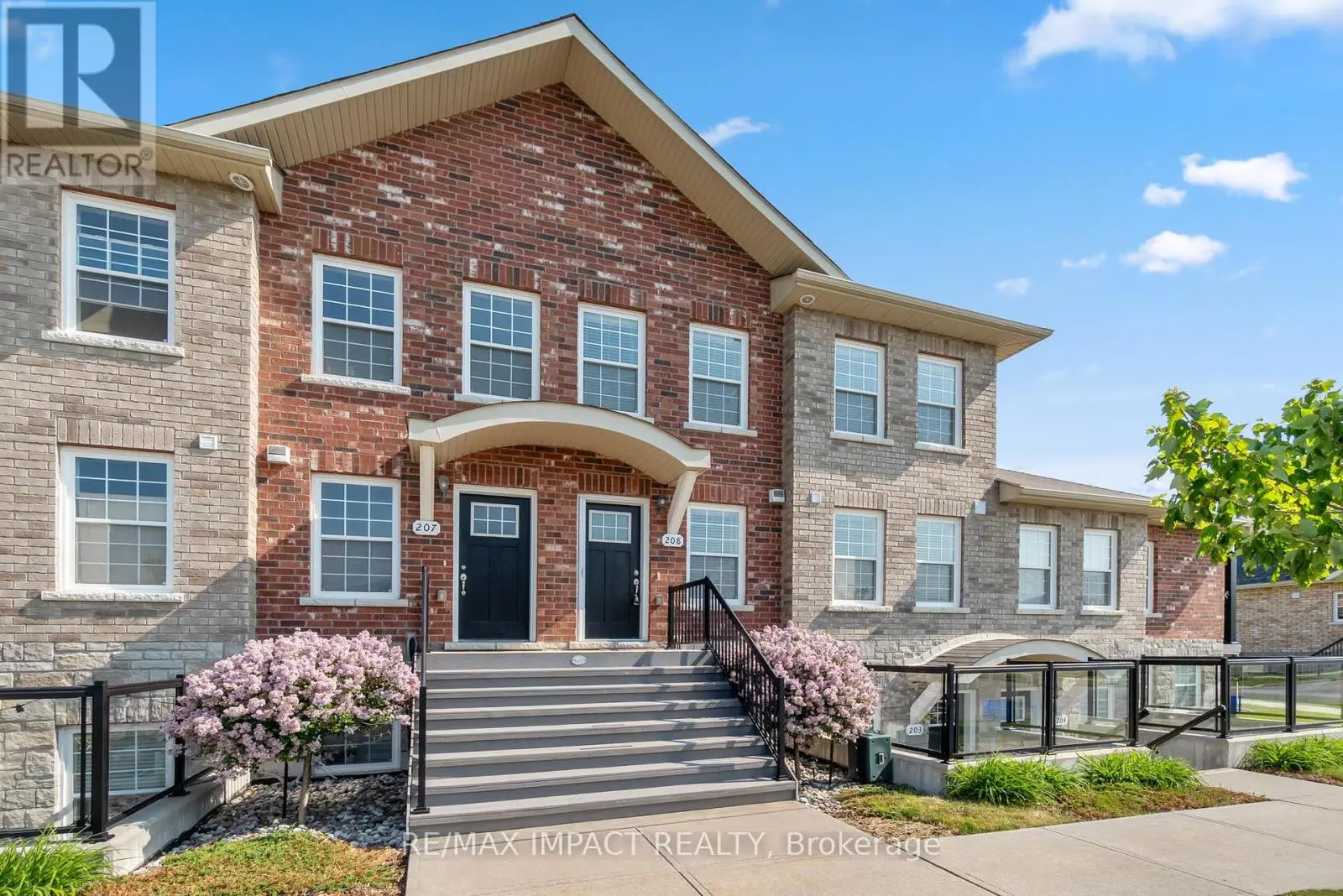 208 - 440 Lonsberry Drive, Cobourg, Ontario  K9A 0K4 - Photo 3 - X12243171