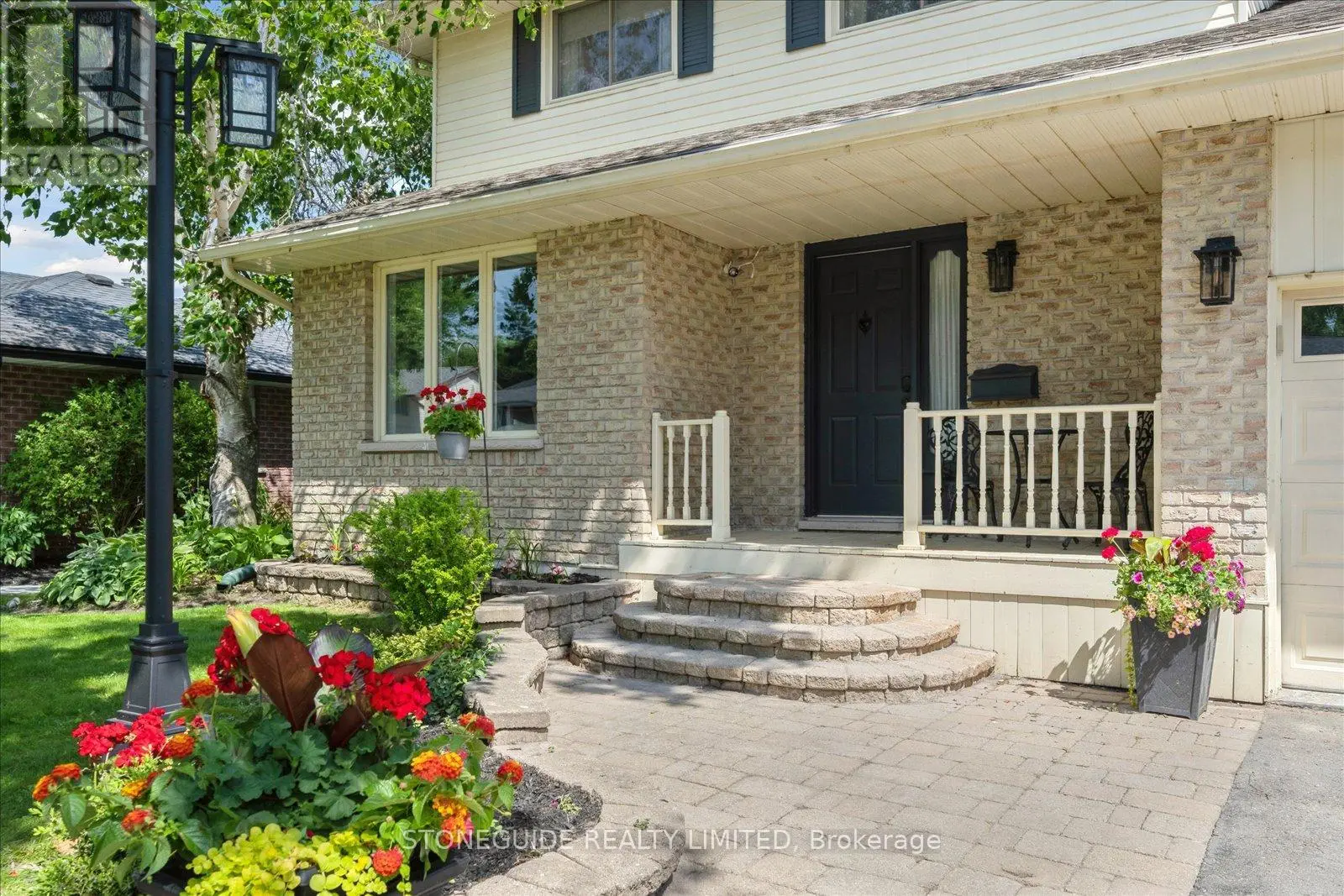2541 Farmcrest Avenue, Peterborough East, Ontario  K9L 1R8 - Photo 2 - X12243587