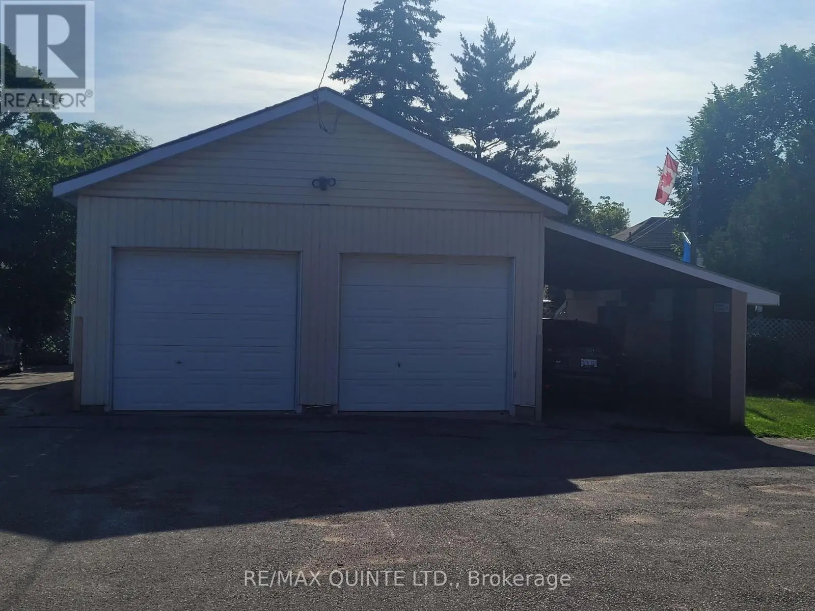 65 Grier Street, Belleville, Ontario  K8P 3A2 - Photo 3 - X12244194