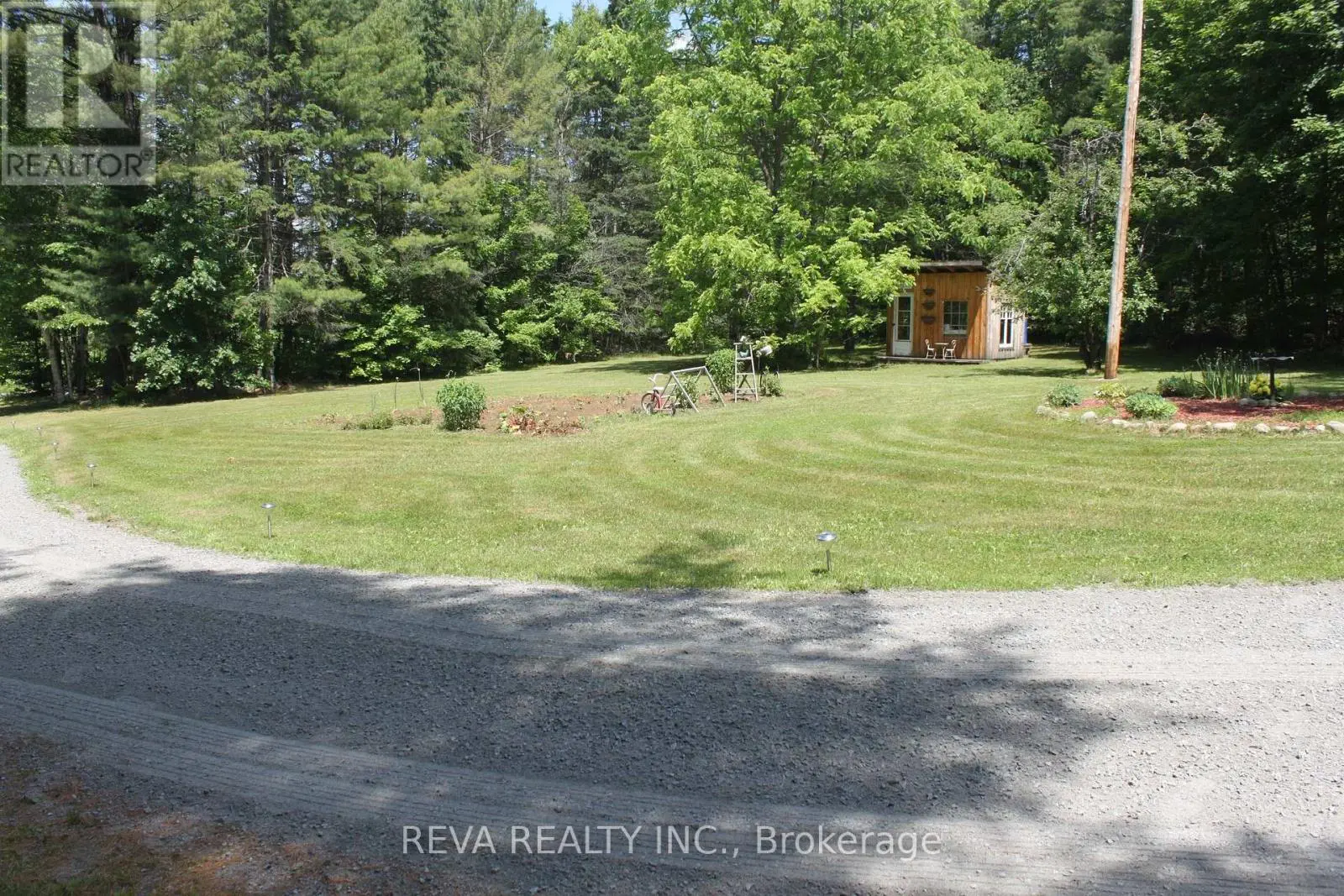 98 Mclean Road, Hastings Highlands, Ontario  K0L 2R0 - Photo 2 - X12244238