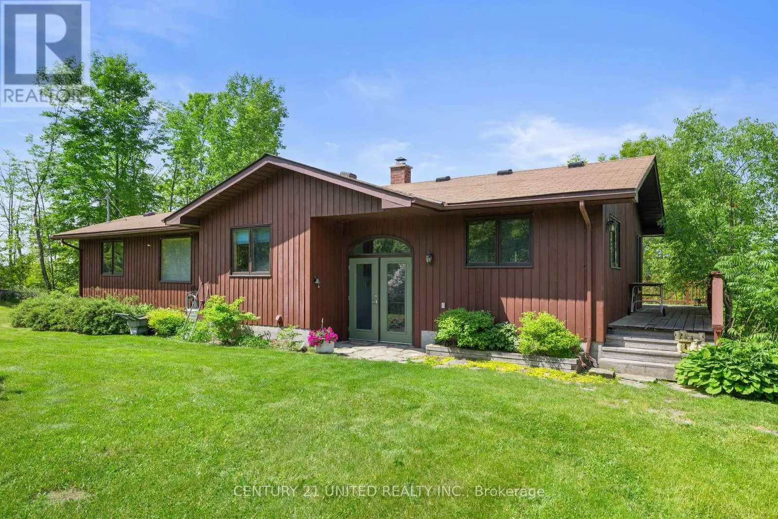715 Northey's Bay Road, North Kawartha, Ontario  K0L 3E0 - Photo 1 - X12244454