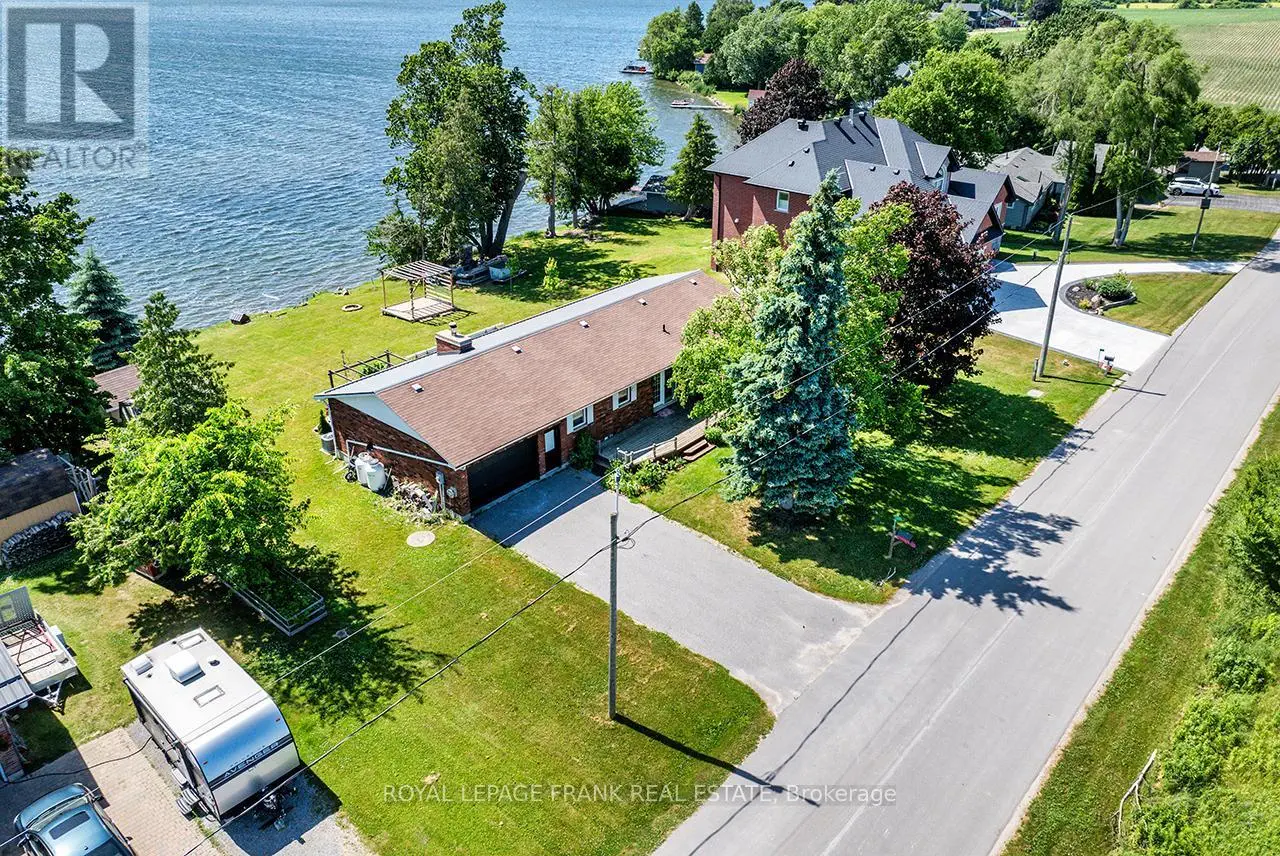 138 Starr Boulevard, Kawartha Lakes, Ontario  K0M 2C0 - Photo 2 - X12238087