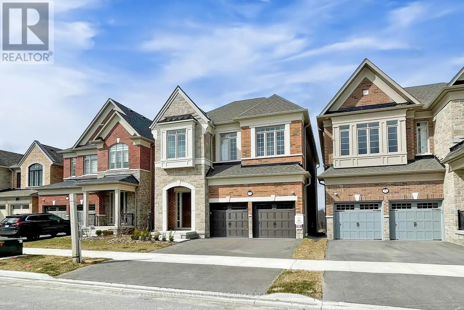 73 Deer Ridge Crescent, Whitby, Ontario  L1P 0P2 - Photo 2 - E12244784