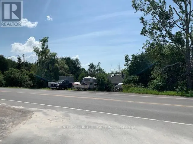 3063 Lakefield Road, Selwyn, Ontario  K9J 6X5 - Photo 1 - X12245066